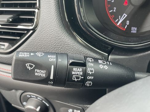 Used 2024 Dodge Durango GT image 16