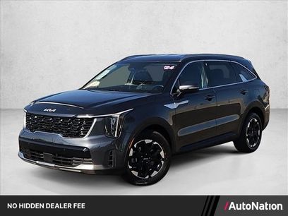 Used 2024 Kia Sorento S
