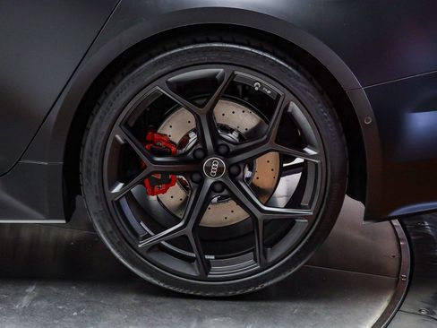 New 2026 Audi RS 6 performance image 23