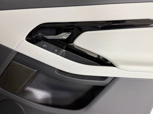 Certified 2026 Land Rover Range Rover Evoque S image 28