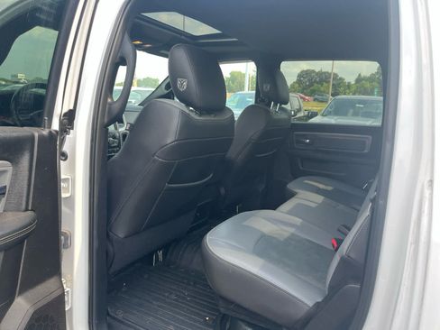 Used 2017 RAM 2500 Power Wagon w/ Luxury Group AWD/4WD image 9