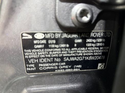 Used 2019 Jaguar XJ L Portfolio image 91