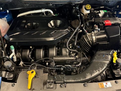 Used 2021 Ford EcoSport S image 22