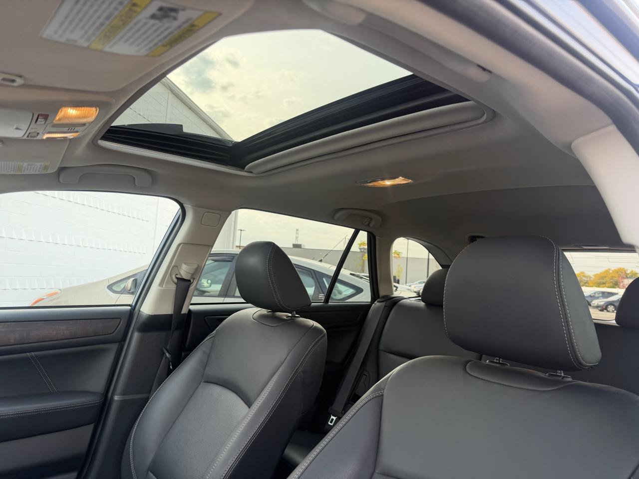 Used 2019 Subaru Outback 2.5i Limited AWD/4WD image 15