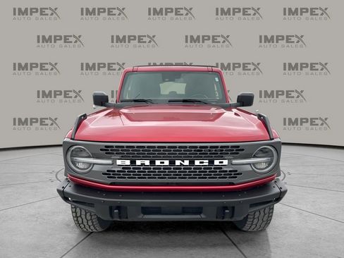 Used 2021 Ford Bronco Badlands image 8