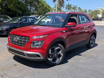 Used 2025 Hyundai Venue SEL
