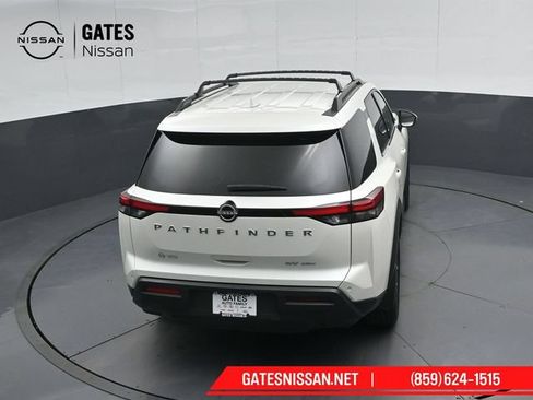 Used 2024 Nissan Pathfinder SV AWD/4WD image 41