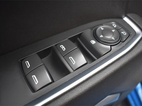 Certified 2022 Chevrolet Silverado 1500 LT image 20