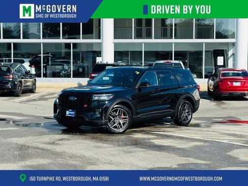 Used 2025 Ford Explorer ST AWD/4WD image 1