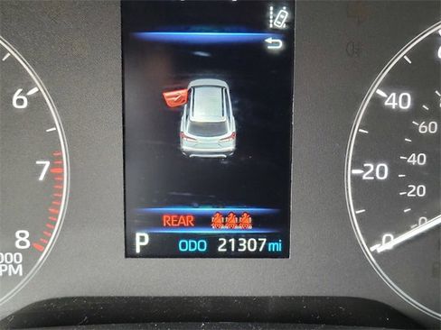 Certified 2023 Toyota Corolla Cross LE w/ Moonroof Package image 26