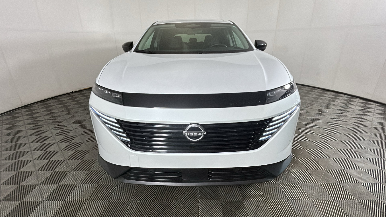 Used 2025 Nissan Murano SV FWD image 9