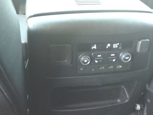 Used 2020 GMC Yukon Denali AWD/4WD image 13