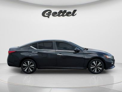 Used 2021 Nissan Altima 2.5 SV