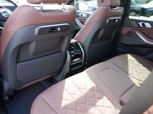 New 2026 BMW X5 xDrive50e image 11