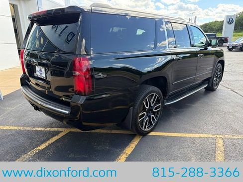 Used 2017 Chevrolet Suburban Premier AWD/4WD image 8