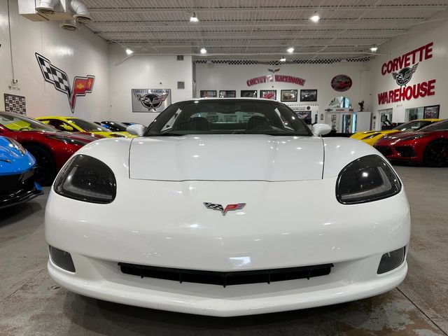 Used 2007 Chevrolet Corvette Coupe w/ Preferred Equipment Group RWD image 23