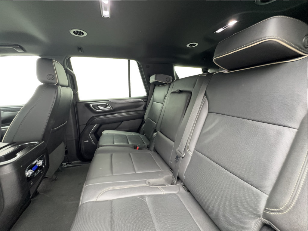 Used 2024 GMC Yukon SLT RWD image 26