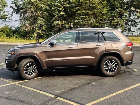 Used 2020 Jeep Grand Cherokee Limited w/ Luxury Group II AWD/4WD image 6