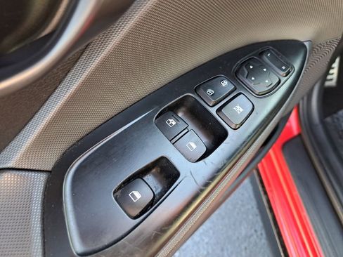 Used 2020 Hyundai Veloster Turbo Ultimate image 8