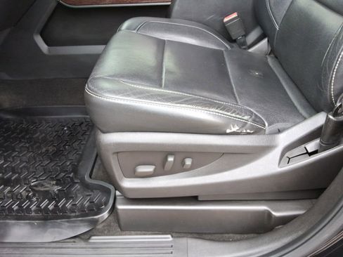 Used 2015 GMC Sierra 1500 SLT w/ Driver Alert Package image 25