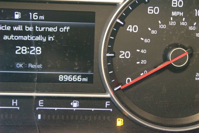 Used 2021 Kia Sorento S w/ Panoramic Sunroof Package AWD/4WD image 24