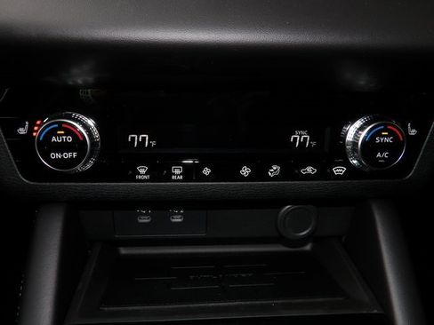 New 2025 Mitsubishi Outlander ES image 20