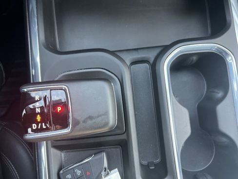 Used 2024 Chevrolet Silverado 1500 LTZ w/ LTZ Premium Package image 28