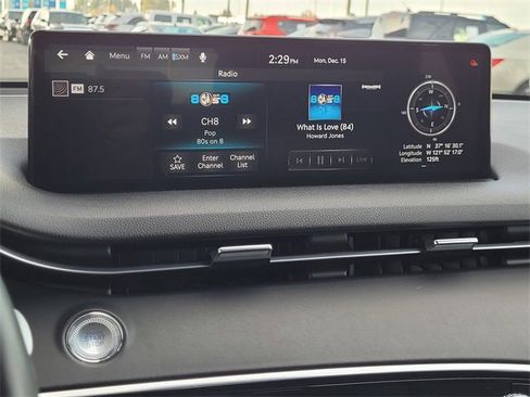 Used 2025 Genesis GV70 2.5T image 9