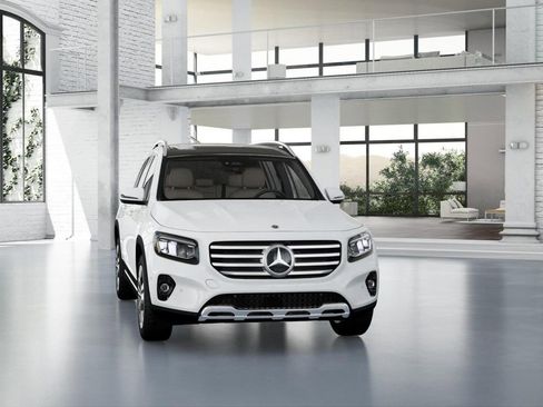 New 2026 Mercedes-Benz GLB 250 GLB 250 image 8
