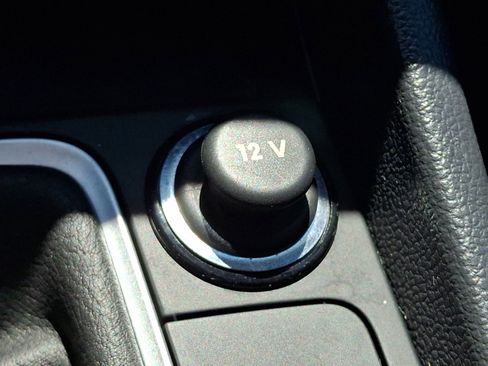 Certified 2024 Volkswagen Jetta S FWD image 26