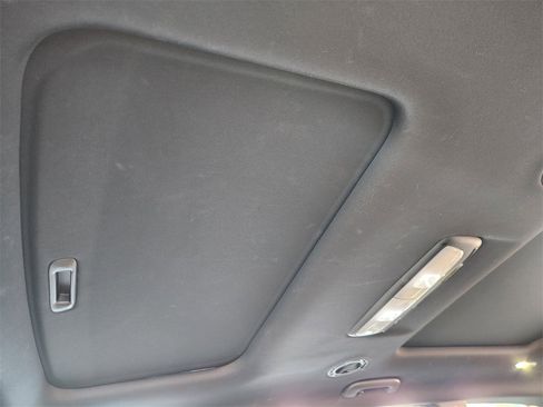 Used 2022 Kia Telluride SX w/ Towing Package image 22