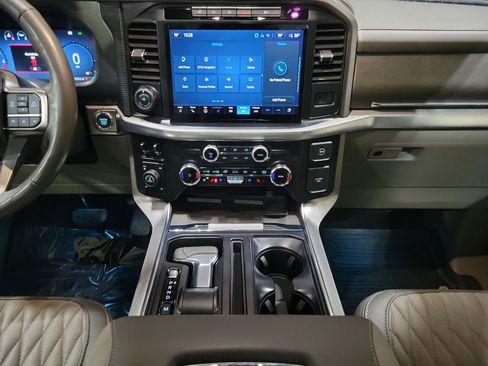 Used 2024 Ford F150 Platinum w/ Equipment Group 703A Plus image 26