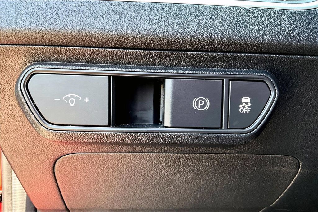 Used 2025 Kia K4 FWD image 31