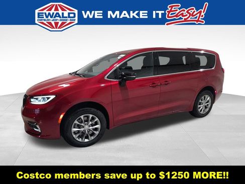 New 2026 Chrysler Pacifica Select AWD/4WD image 14