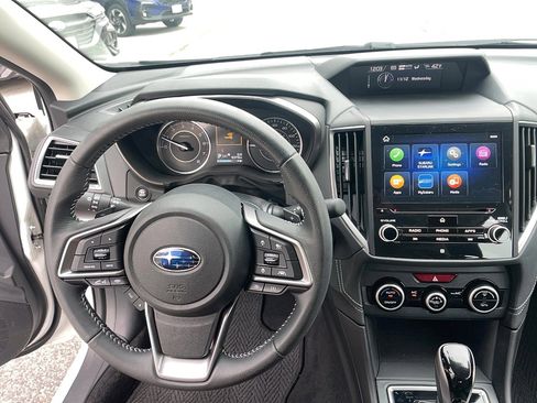 Used 2023 Subaru Impreza 2.0i Limited image 17