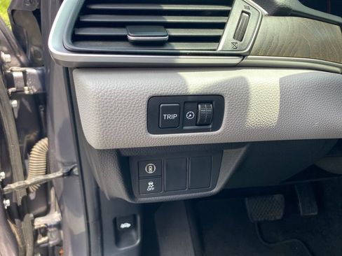 Used 2018 Honda Accord EX-L image 19