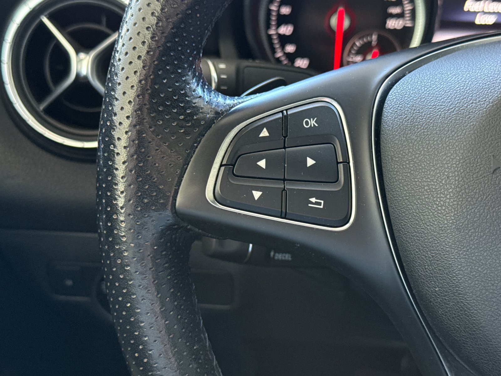 Used 2019 Mercedes-Benz CLA 250 image 25