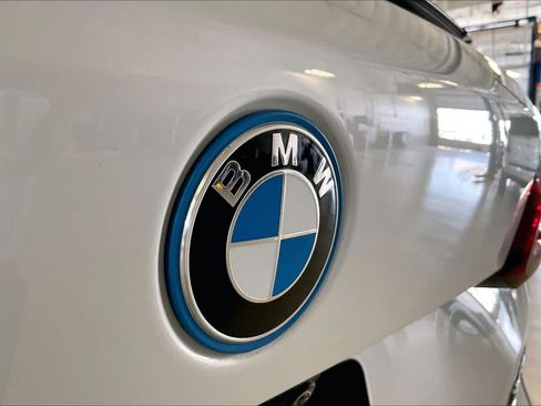 Used 2022 BMW X5 xDrive45e w/ M Sport Package AWD/4WD image 31