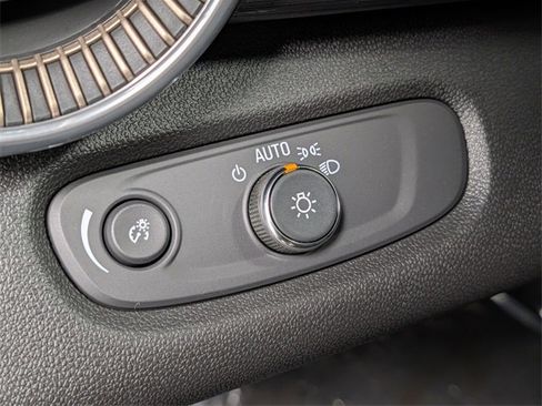 New 2026 Chevrolet Trax ACTIV w/ Driver Confidence Package image 18