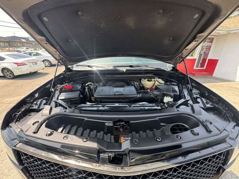 Used 2022 Cadillac Escalade ESV Sport w/ Touring Package image 35