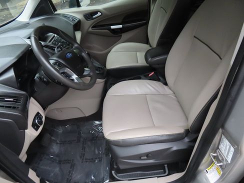 Used 2014 Ford Transit Connect XLT image 6