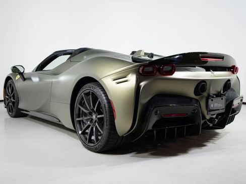 Used 2025 Ferrari SF90 Spider image 7