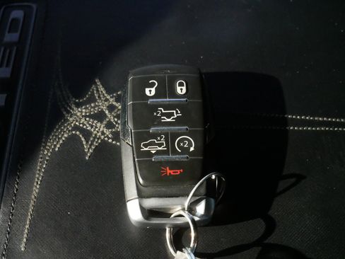 Used 2022 RAM 1500 Limited image 31