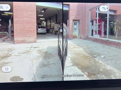 Used 2025 Ford F150 Lariat w/ Equipment Group 502A High image 24