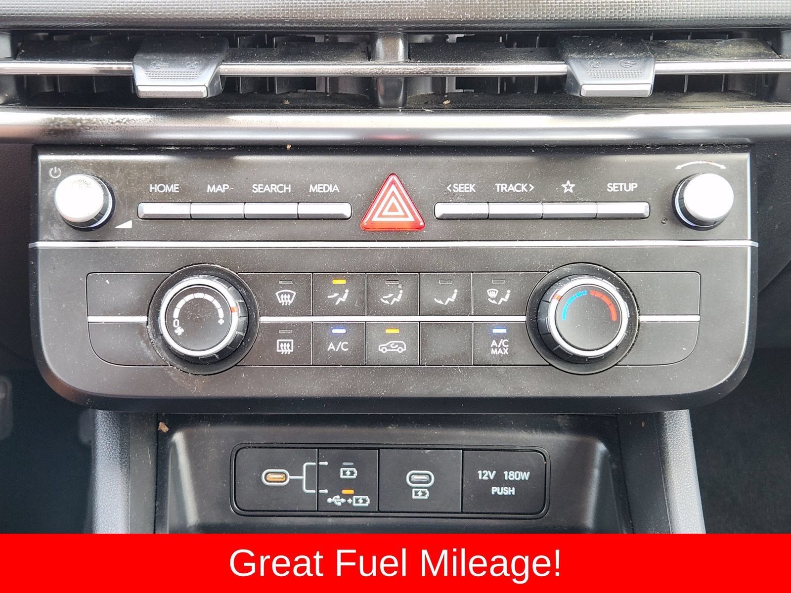Used 2025 Hyundai Tucson SE FWD image 24