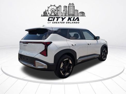 New 2027 Kia Seltos S FWD image 7