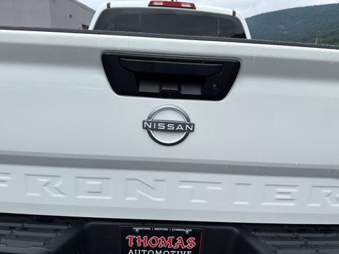 Used 2024 Nissan Frontier S AWD/4WD image 28
