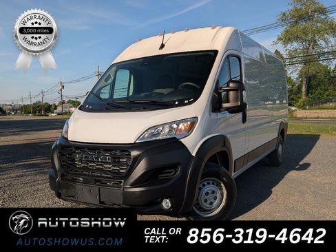 Used 2026 RAM ProMaster 2500 w/ Convenience Group FWD image 1