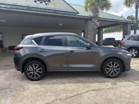 Used 2018 MAZDA CX-5 Touring w/ Preferred Equipment Package FWD image 2