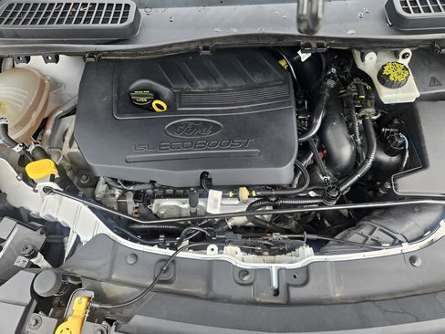 Used 2017 Ford Escape Titanium AWD/4WD image 24